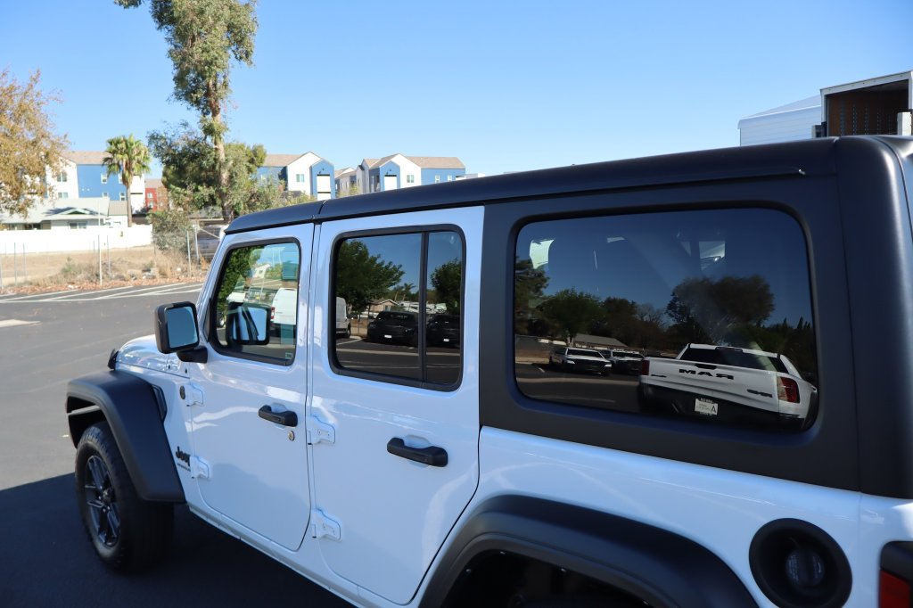 Used 2025 Jeep Wrangler Unlimited Sport AWD/4WD image 16