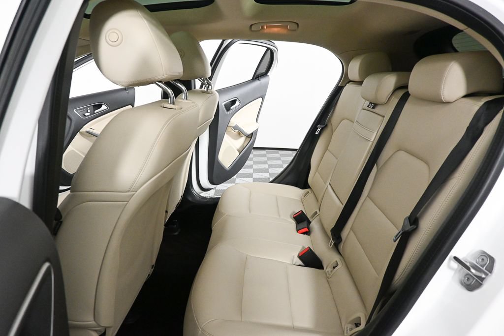 Certified 2020 Mercedes-Benz GLA 250 4MATIC image 20