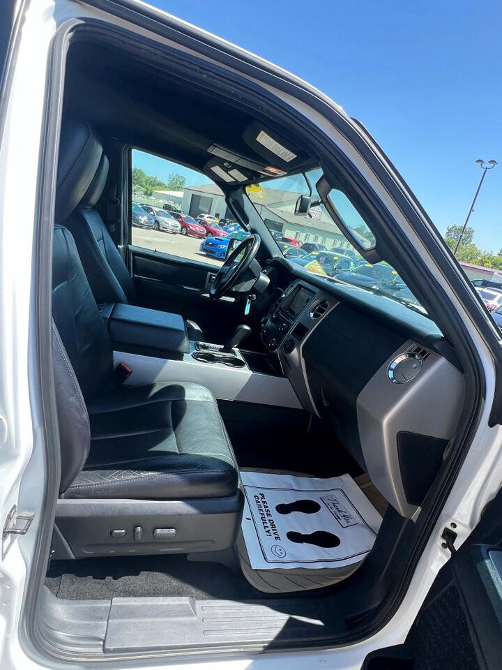 Used 2017 Ford Expedition XLT w/ Equipment Group 201A image 15