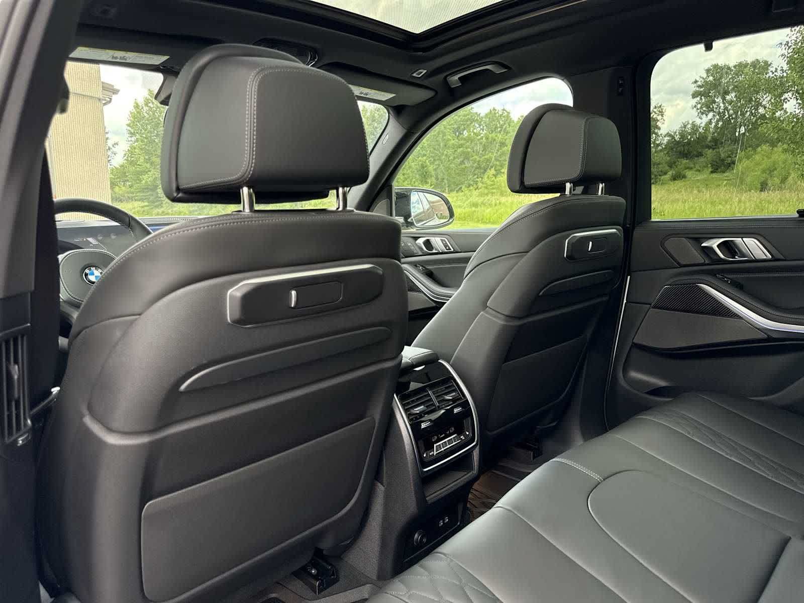 New 2026 BMW X5 M60i AWD/4WD image 19