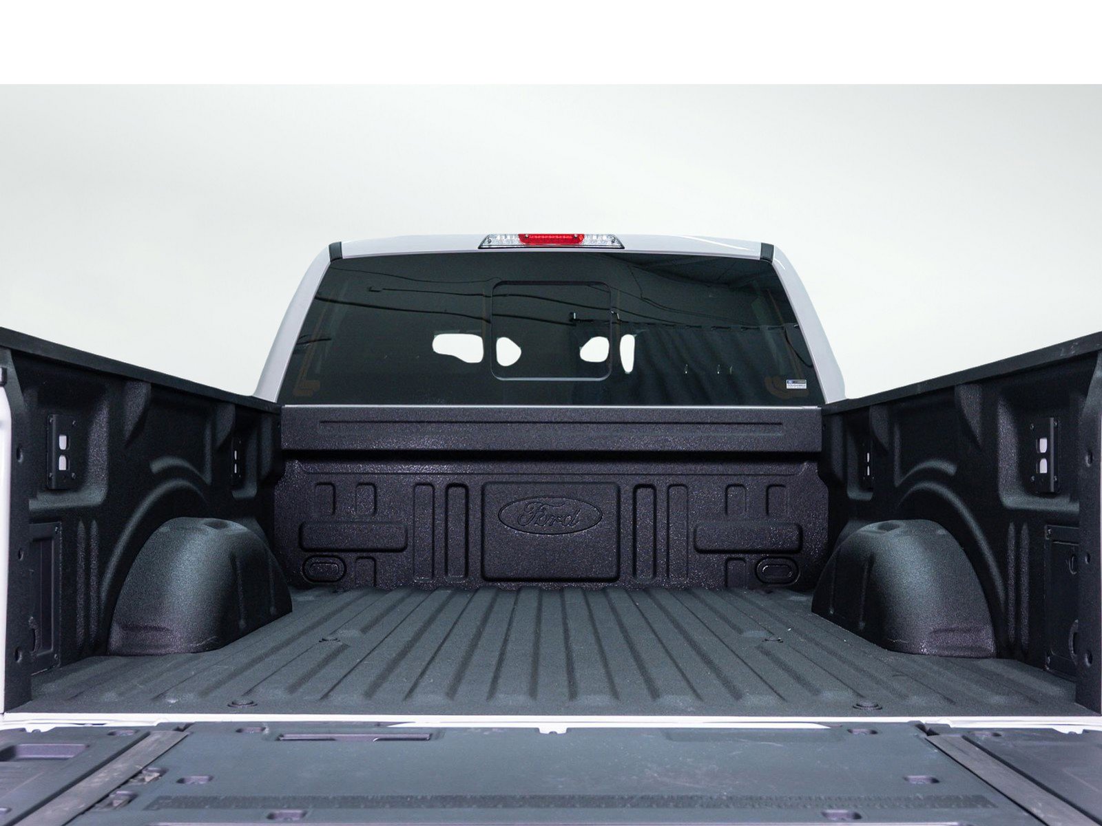 Used 2025 Ford F150 Lariat w/ Bed Utility Package AWD/4WD image 8