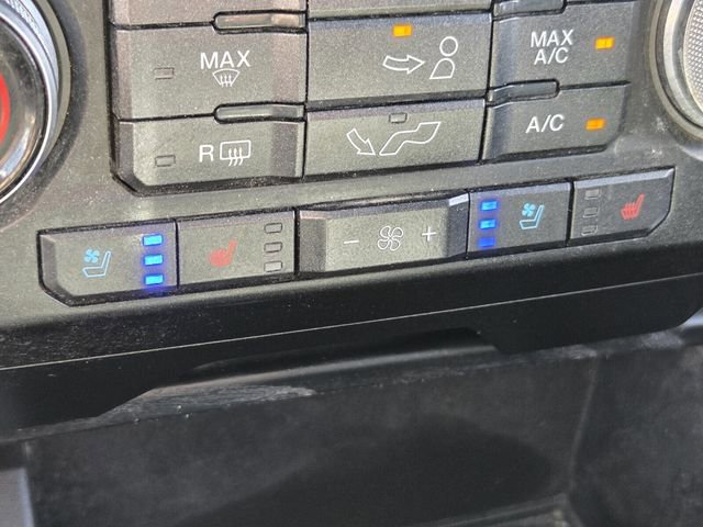 Used 2018 Ford F150 Platinum w/ Equipment Group 701A Luxury image 22