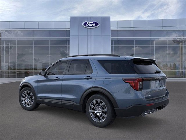 New 2026 Ford Explorer Active image 4