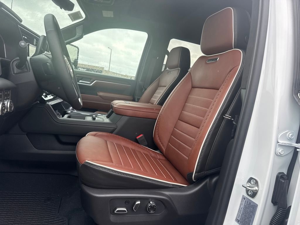 New 2026 GMC Sierra 2500 Denali Ultimate image 8