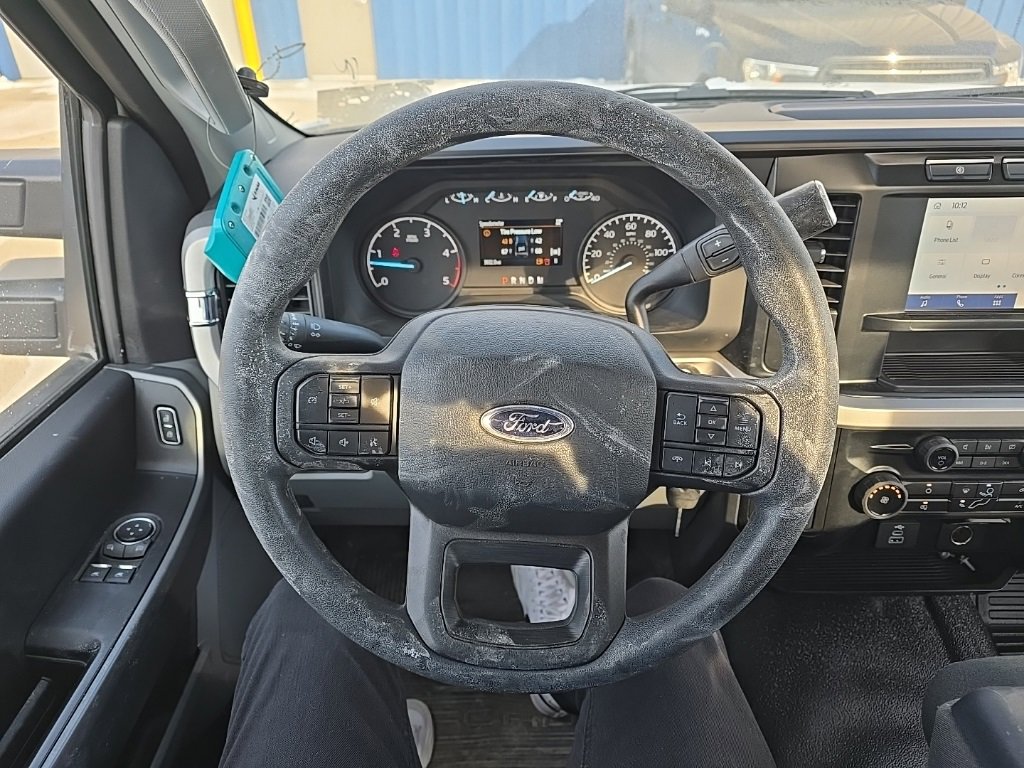 Used 2024 Ford F350 XLT image 12
