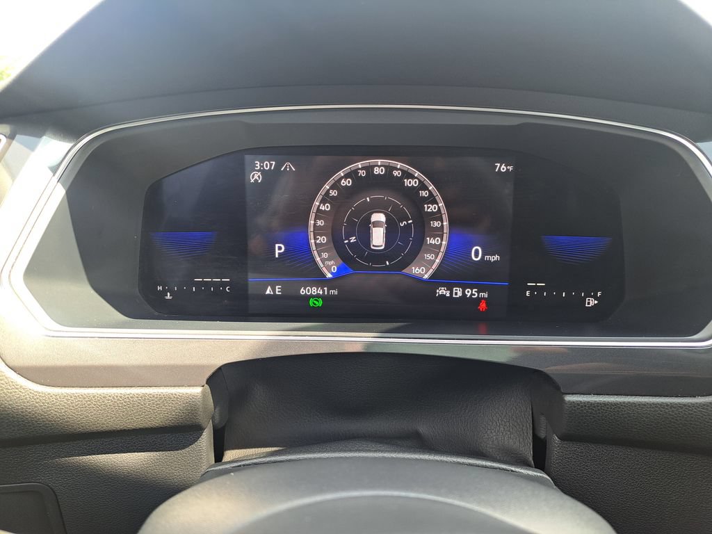 Used 2022 Volkswagen Tiguan SE R-Line AWD/4WD image 15