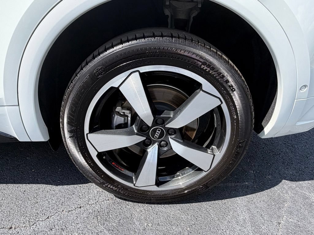Used 2022 Audi Q5 2.0T Prestige AWD/4WD image 32