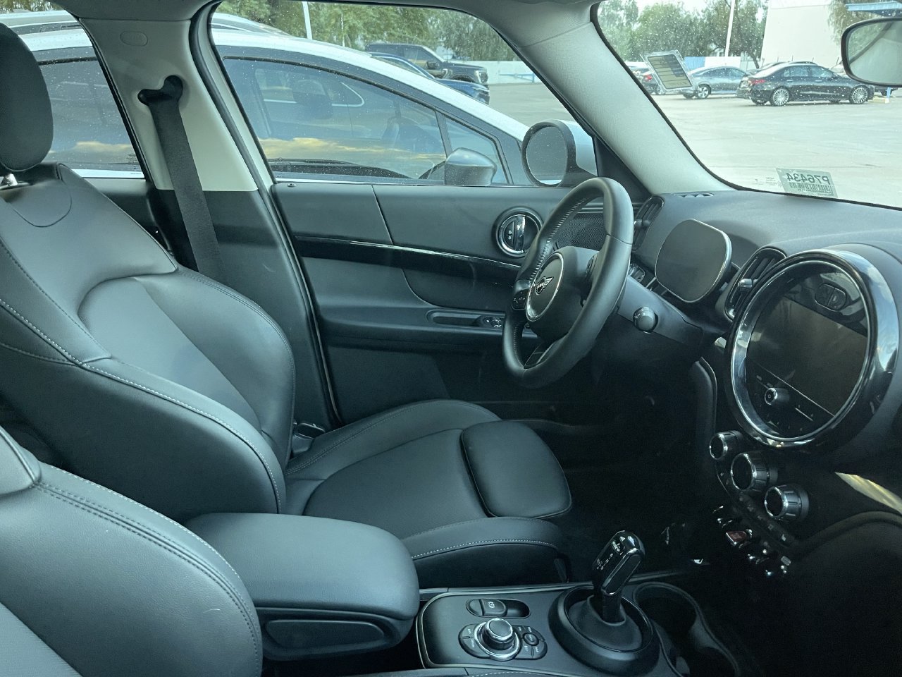 Used 2024 MINI Cooper Countryman S w/ Storage Package FWD image 8