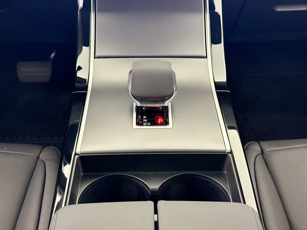 New 2026 Land Rover Range Rover Evoque S image 12