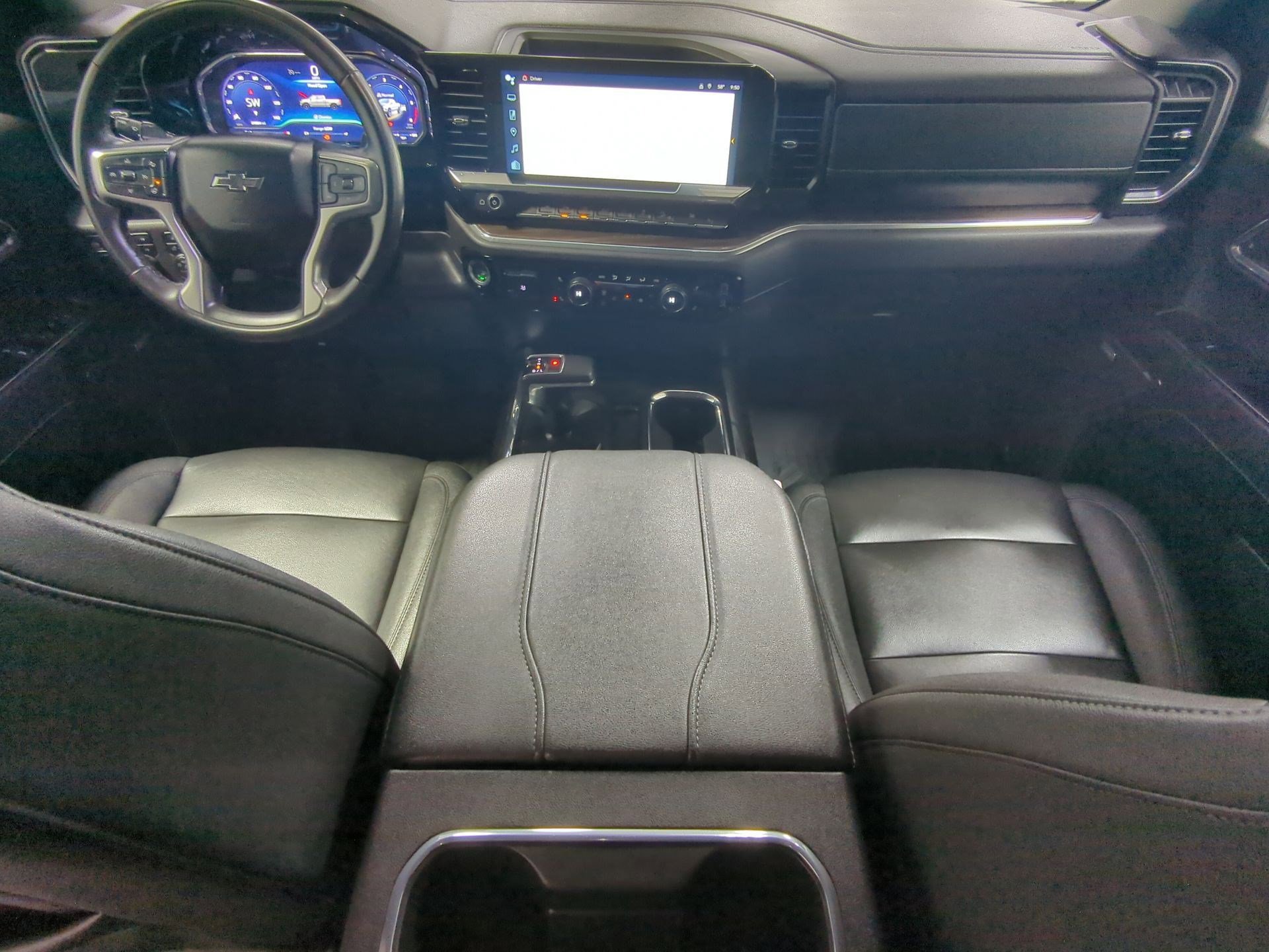 Used 2024 Chevrolet Silverado 1500 LT Trail Boss w/ Convenience Package II image 16