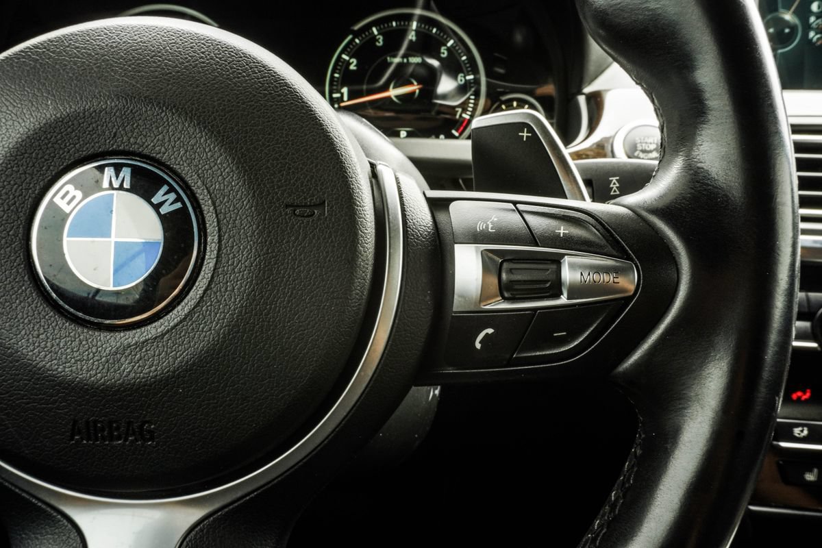 Used 2014 BMW 650i Convertible RWD image 33