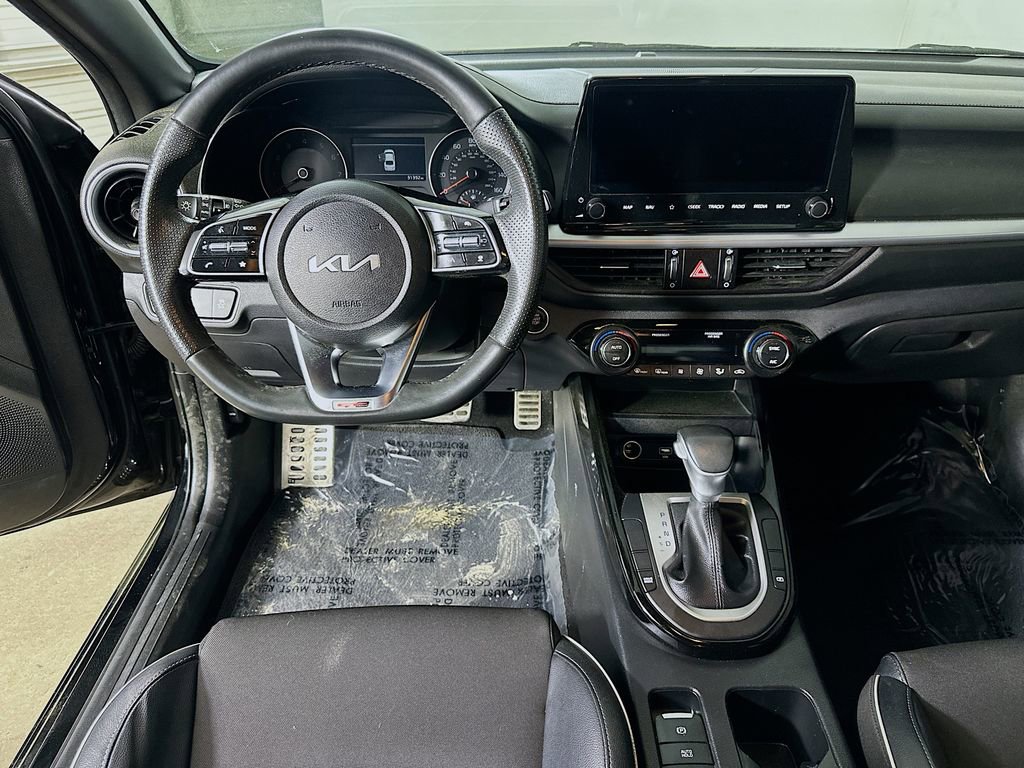 Used 2024 Kia Forte GT-Line image 16