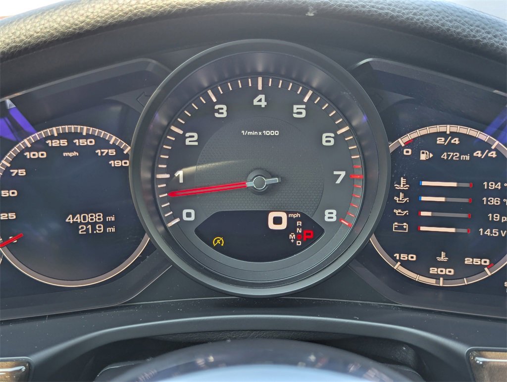 Used 2019 Porsche Panamera 4 image 19