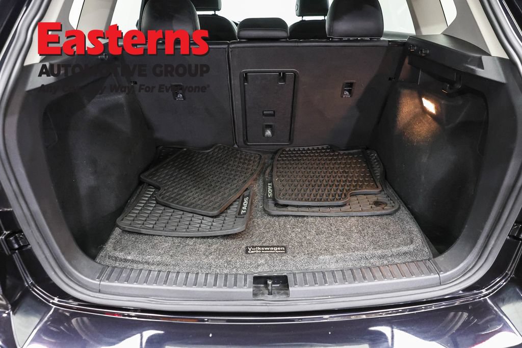 Used 2022 Volkswagen Taos SE AWD/4WD image 8
