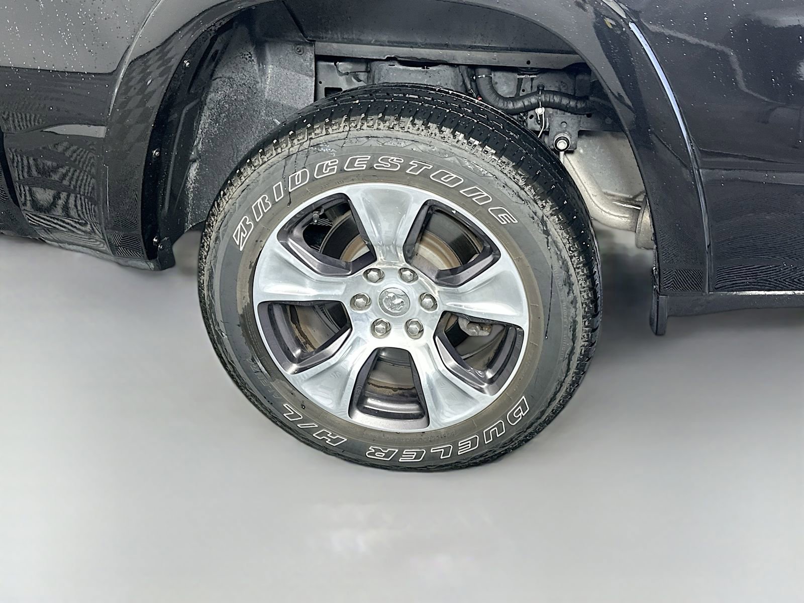 Used 2022 RAM 1500 Laramie AWD/4WD image 29