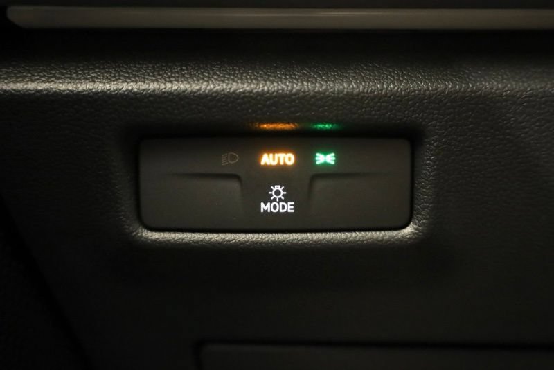 New 2026 Volkswagen Tiguan SE AWD/4WD image 27