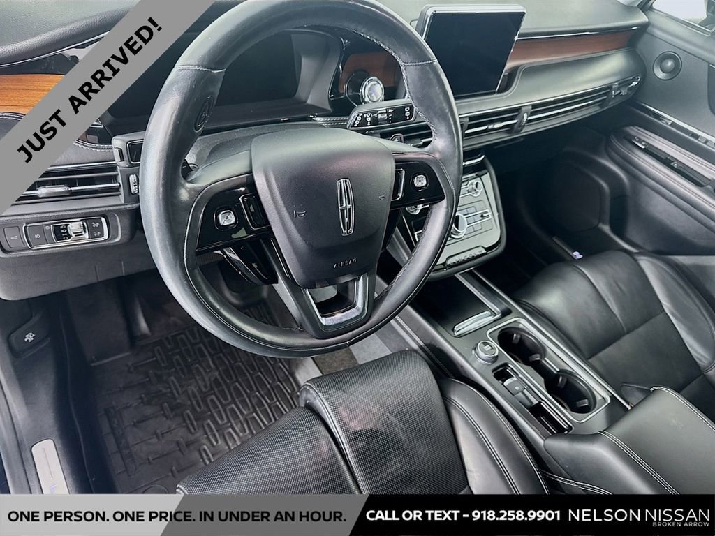 Used 2020 Lincoln Corsair Reserve w/ Equipment Group 202A image 9