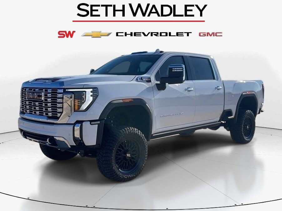 New 2025 GMC Sierra 2500 Denali w/ Denali Reserve Package image 3