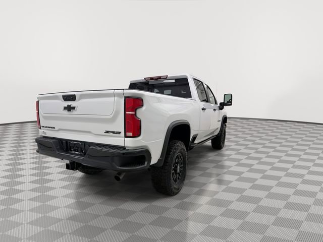 New 2026 Chevrolet Silverado 2500 ZR2 w/ LPO, Dark Essentials Package image 15