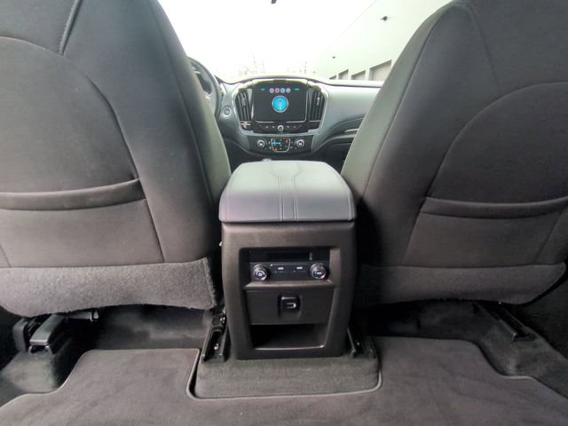 Used 2018 Chevrolet Traverse LT image 21