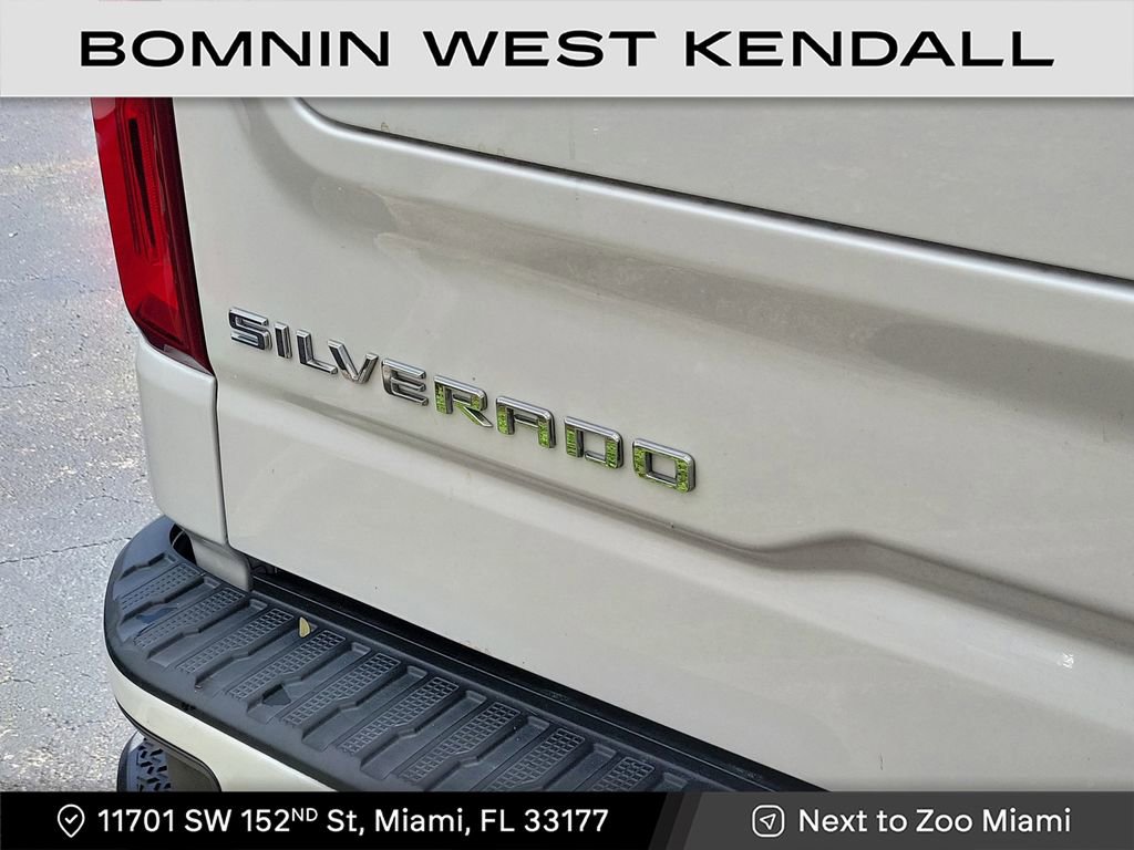 Used 2022 Chevrolet Silverado 1500 High Country w/ High Country Premium Package image 6