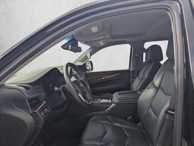 Used 2017 Cadillac Escalade Luxury RWD image 12