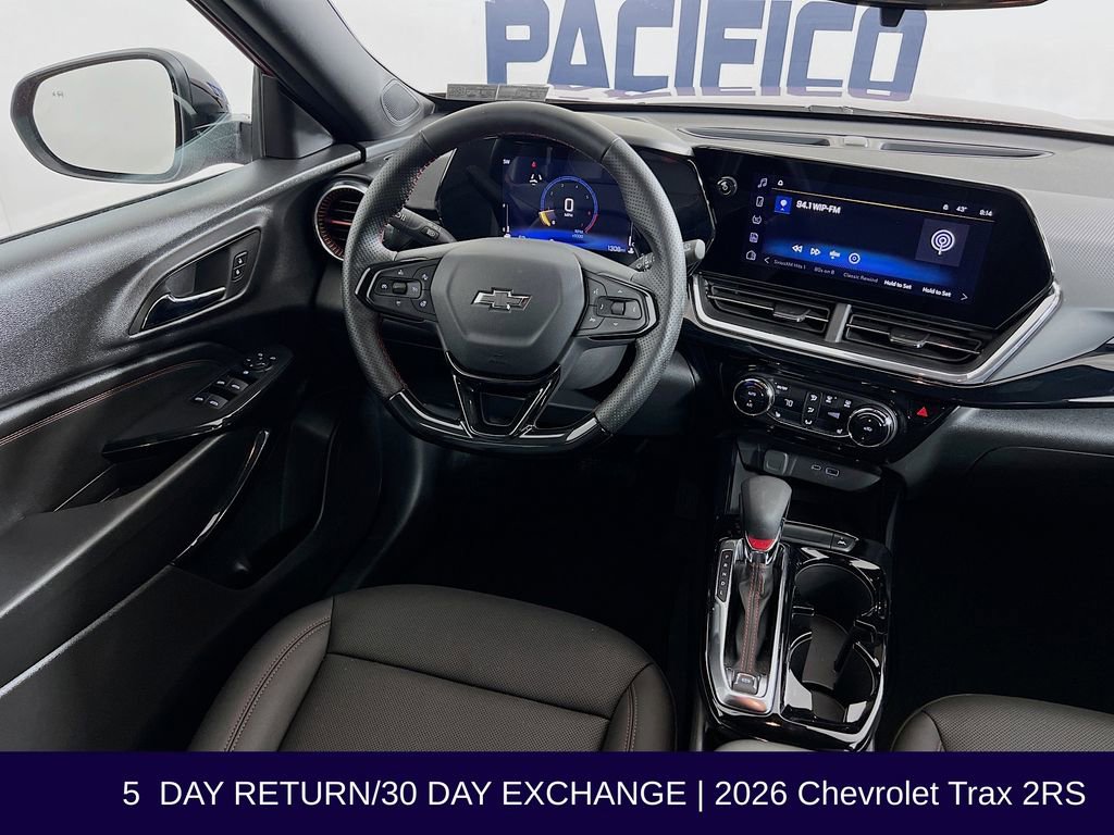 Used 2026 Chevrolet Trax RS w/ Sunroof Package image 29