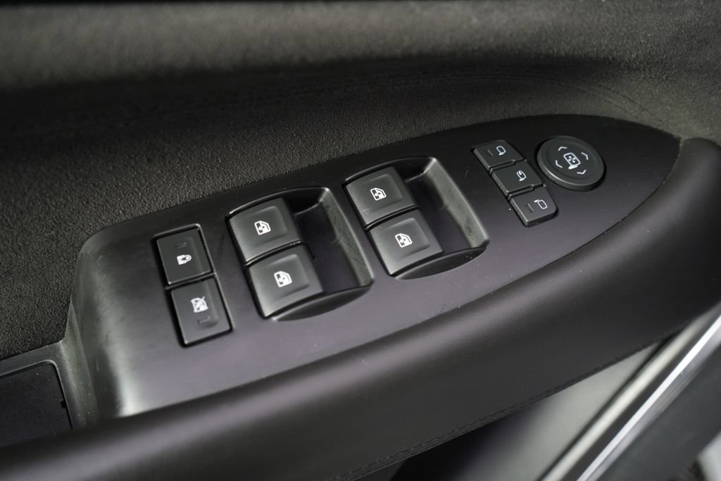 Used 2020 Cadillac Escalade Platinum AWD/4WD image 23