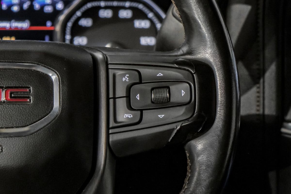 Used 2020 GMC Sierra 2500 AT4 w/ AT4 Premium Package image 19