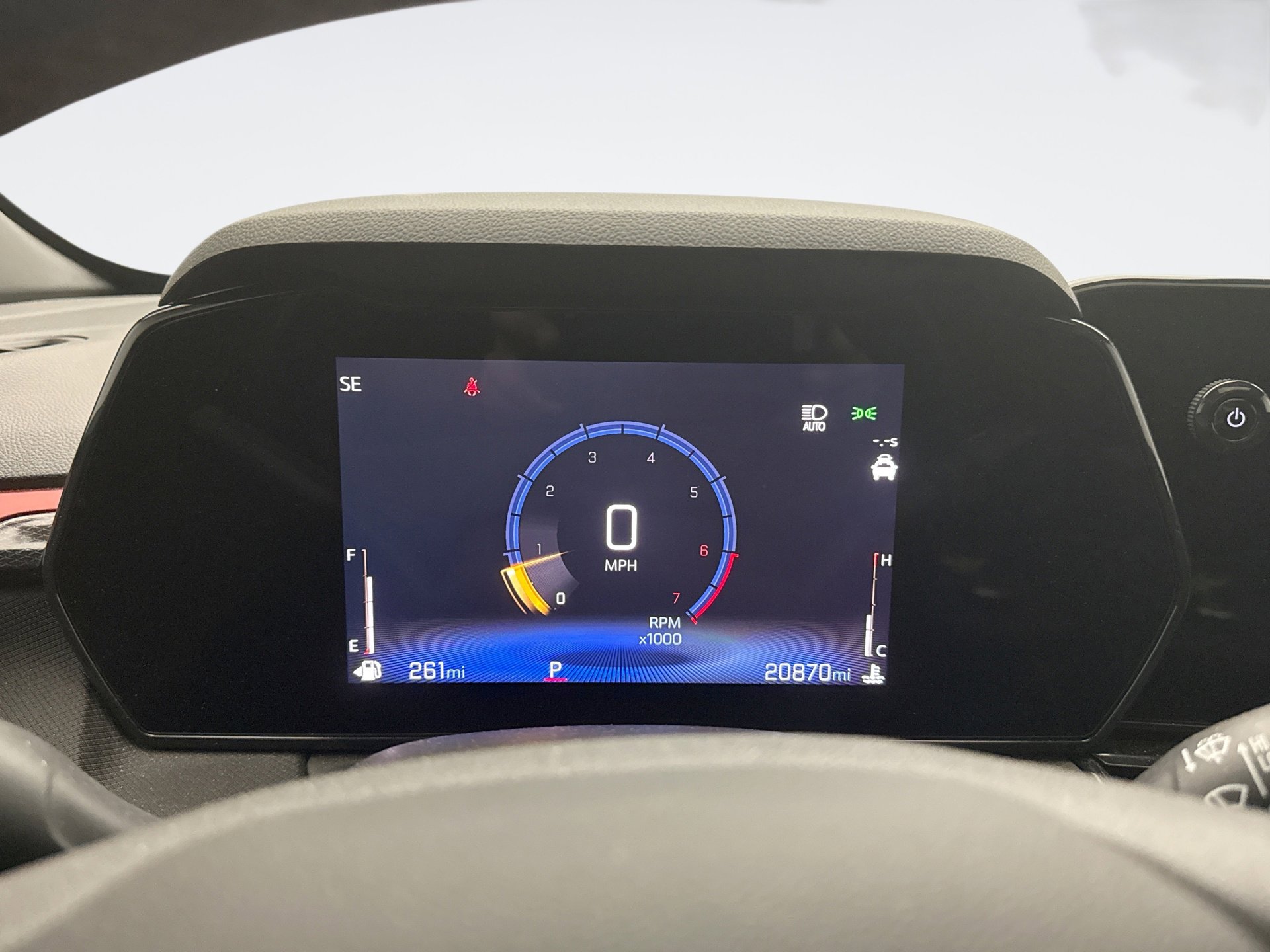 Used 2024 Chevrolet TrailBlazer RS w/ Convenience Package image 9