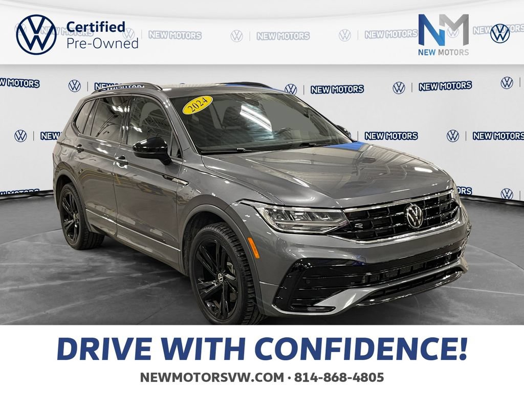 Used 2024 Volkswagen Tiguan SE R-Line AWD/4WD image 7
