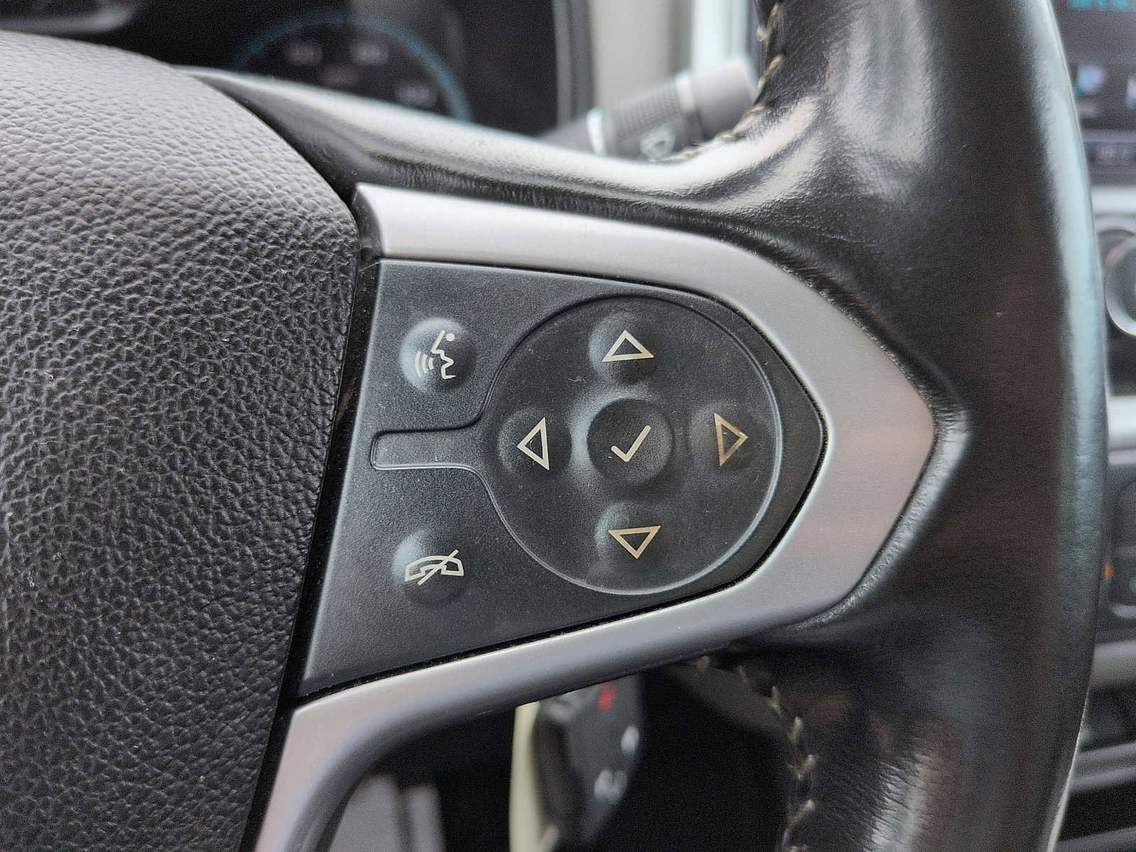 Used 2017 Chevrolet Colorado LT w/ LT Convenience Package RWD image 18