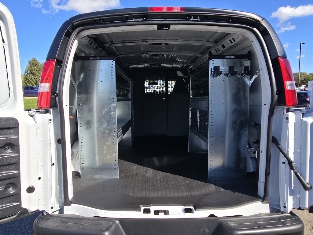 New 2025 Chevrolet Express 2500 w/ Driver Convenience Package RWD image 9