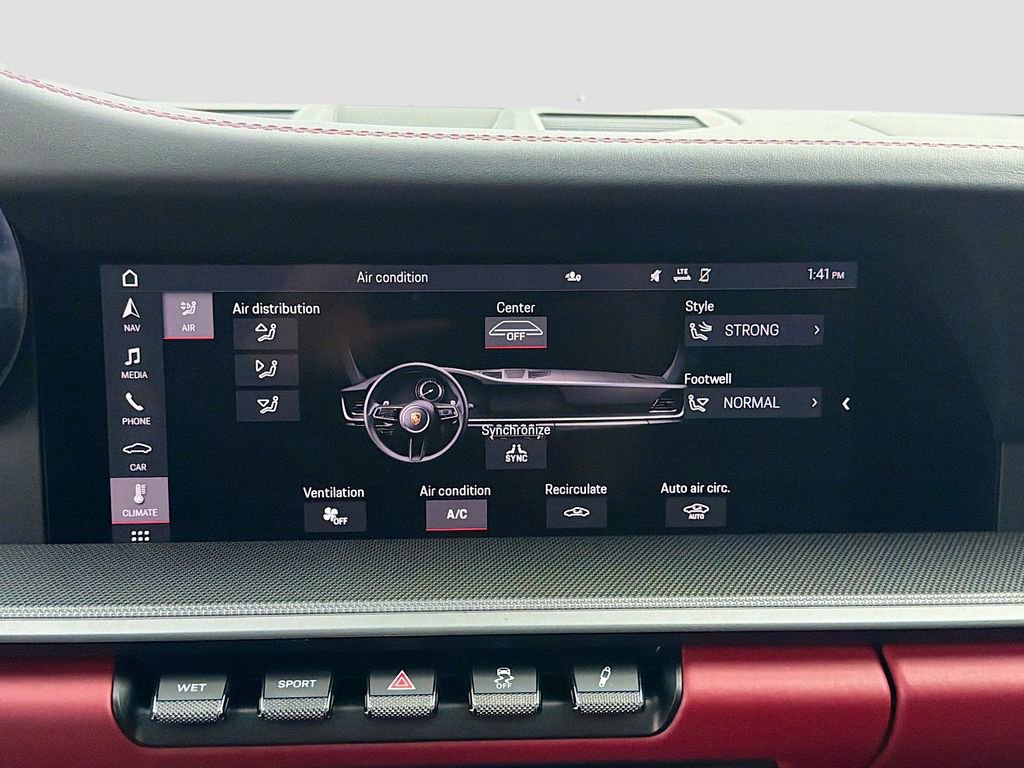 Used 2020 Porsche 911 Carrera 4S w/ Premium Package image 33