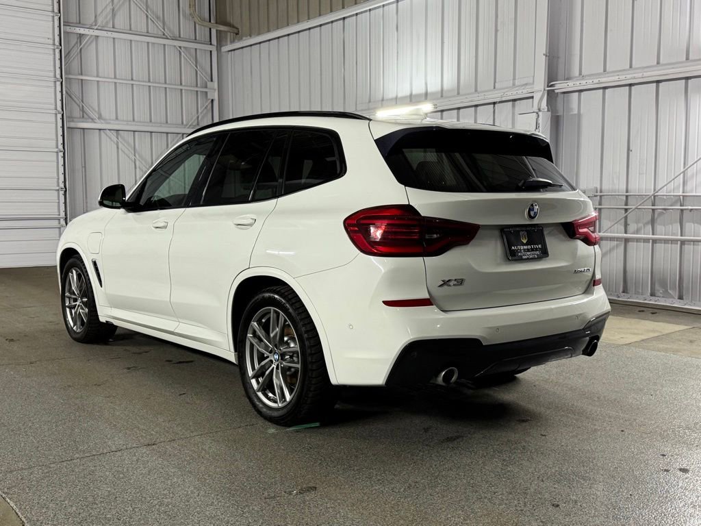 Used 2021 BMW X3 xDrive30e w/ Executive Package image 12