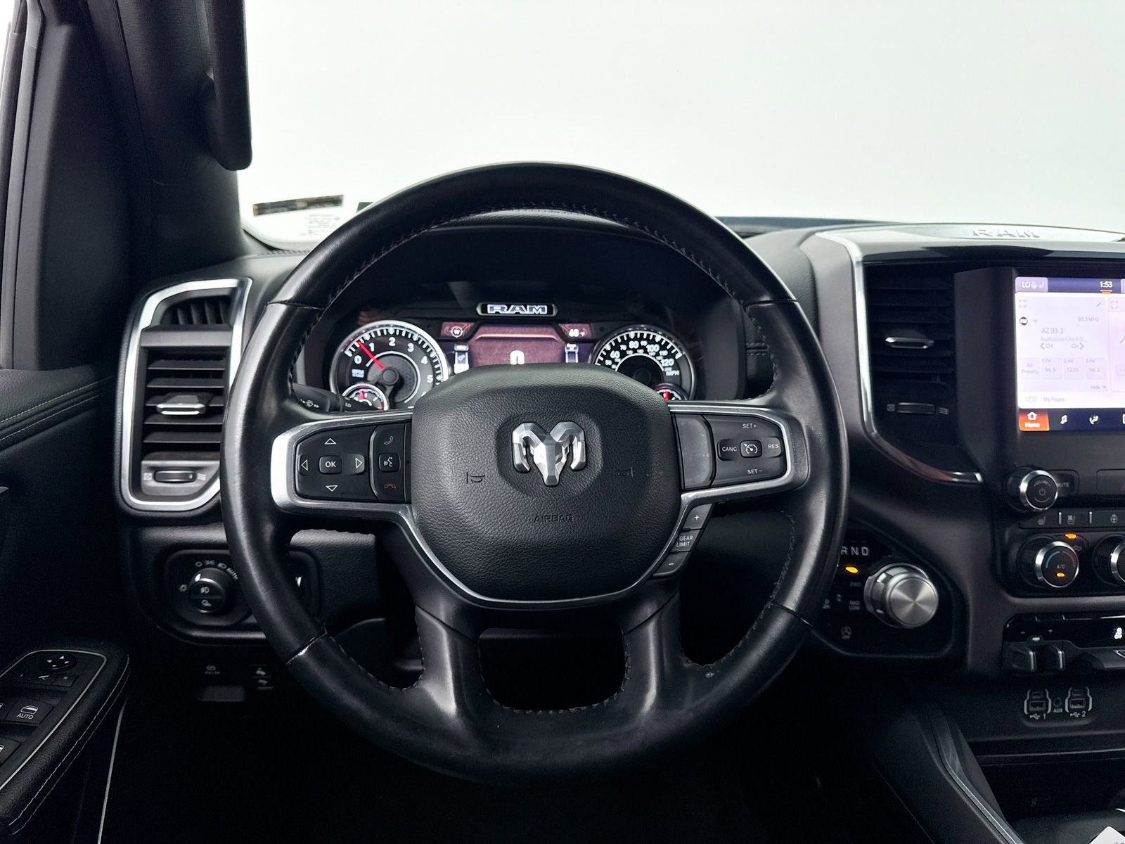 Used 2022 RAM 1500 Laramie w/ Sport Appearance Package image 4