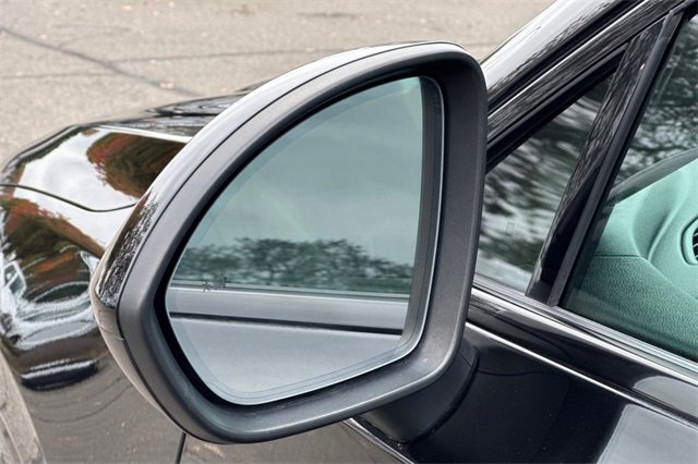 Used 2022 Buick Envision Essence w/ Sport Touring Package image 54