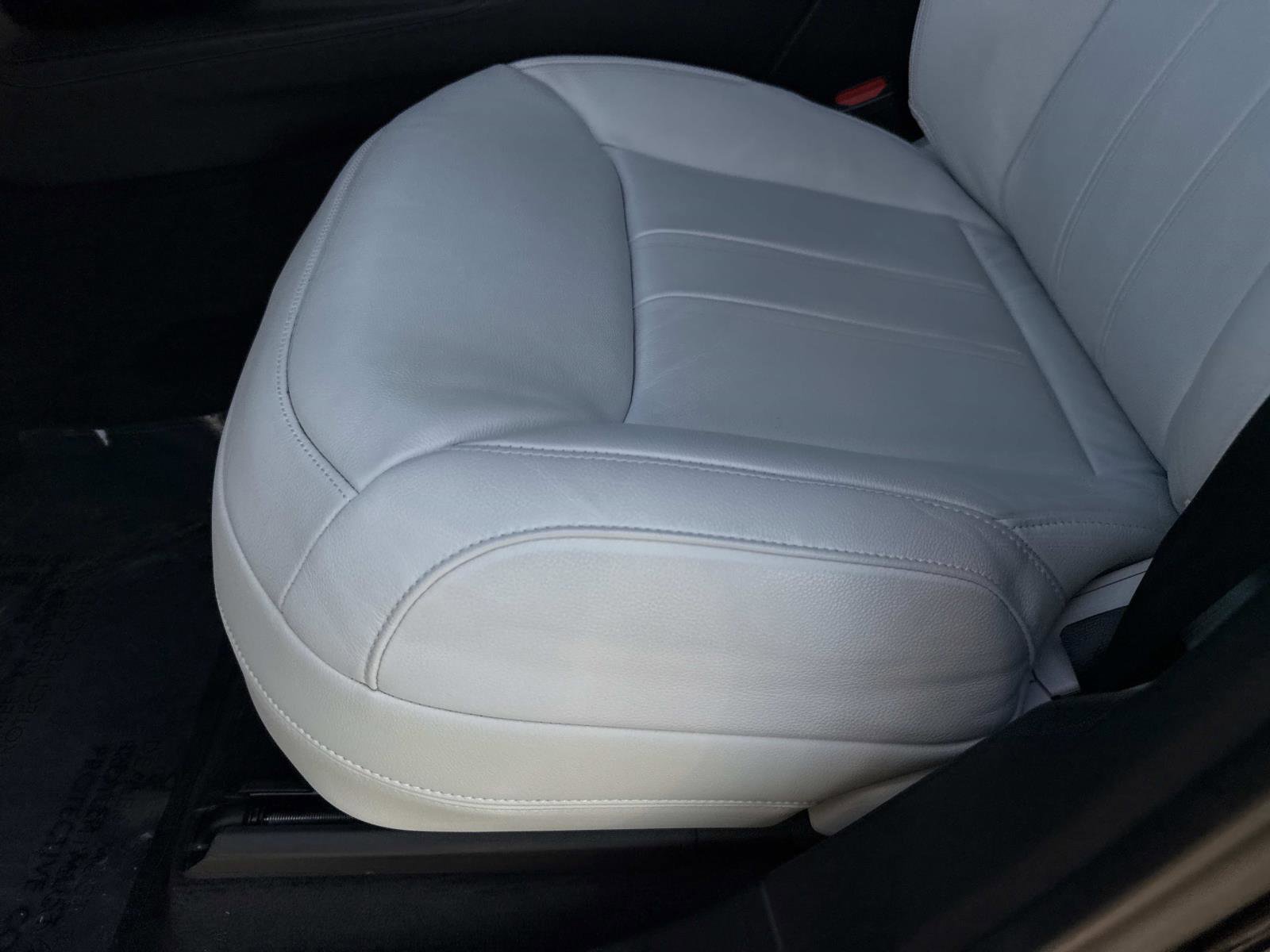 Used 2025 Land Rover Range Rover Sport S image 20