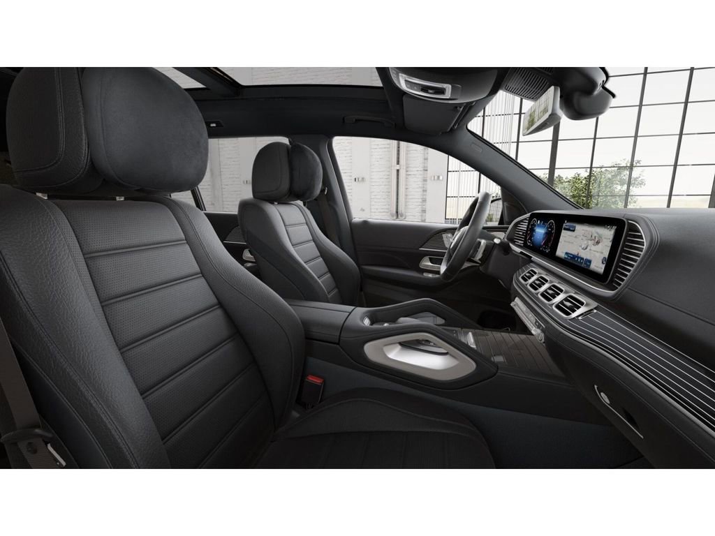 New 2026 Mercedes-Benz GLS 580 4MATIC image 4