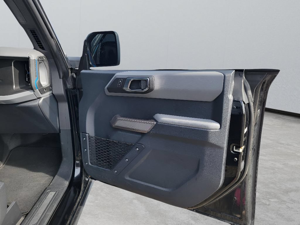 Used 2023 Ford Bronco Black Diamond AWD/4WD image 32