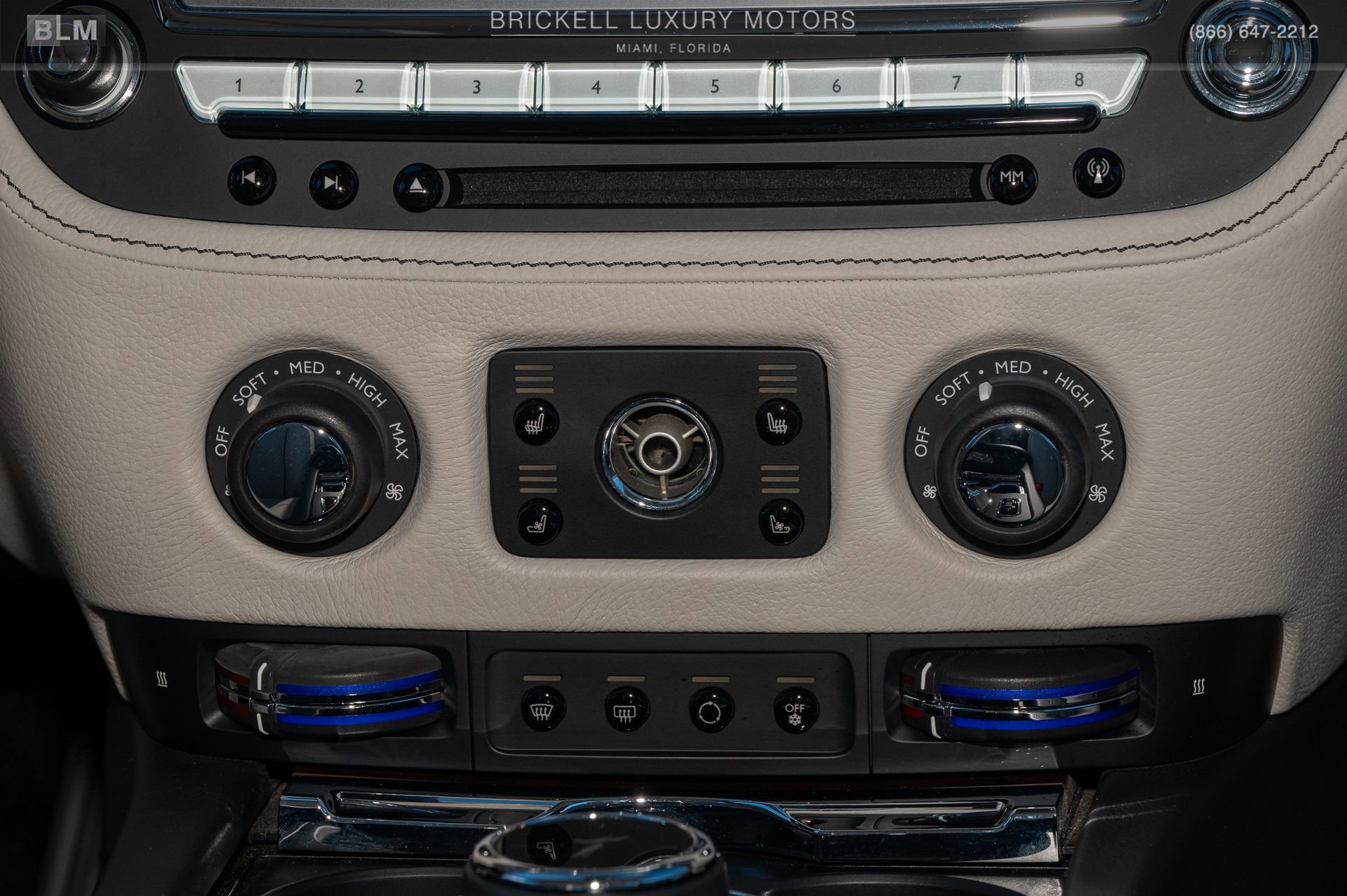 Used 2014 Rolls-Royce Ghost image 30