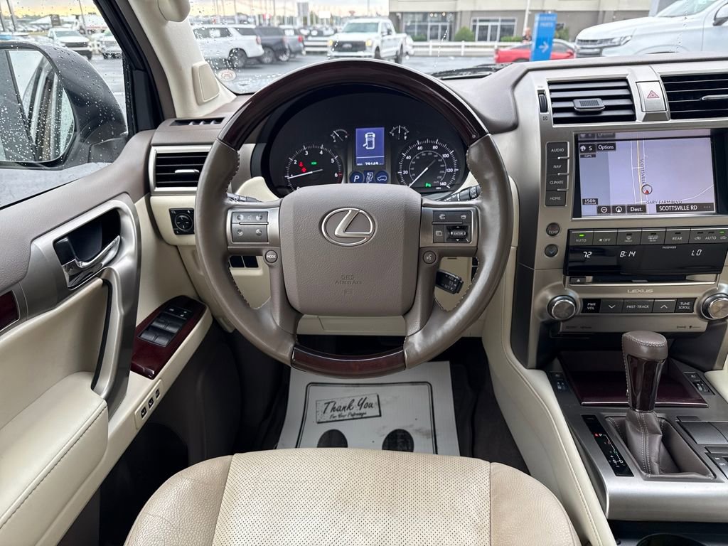 Used 2019 Lexus GX 460 image 17