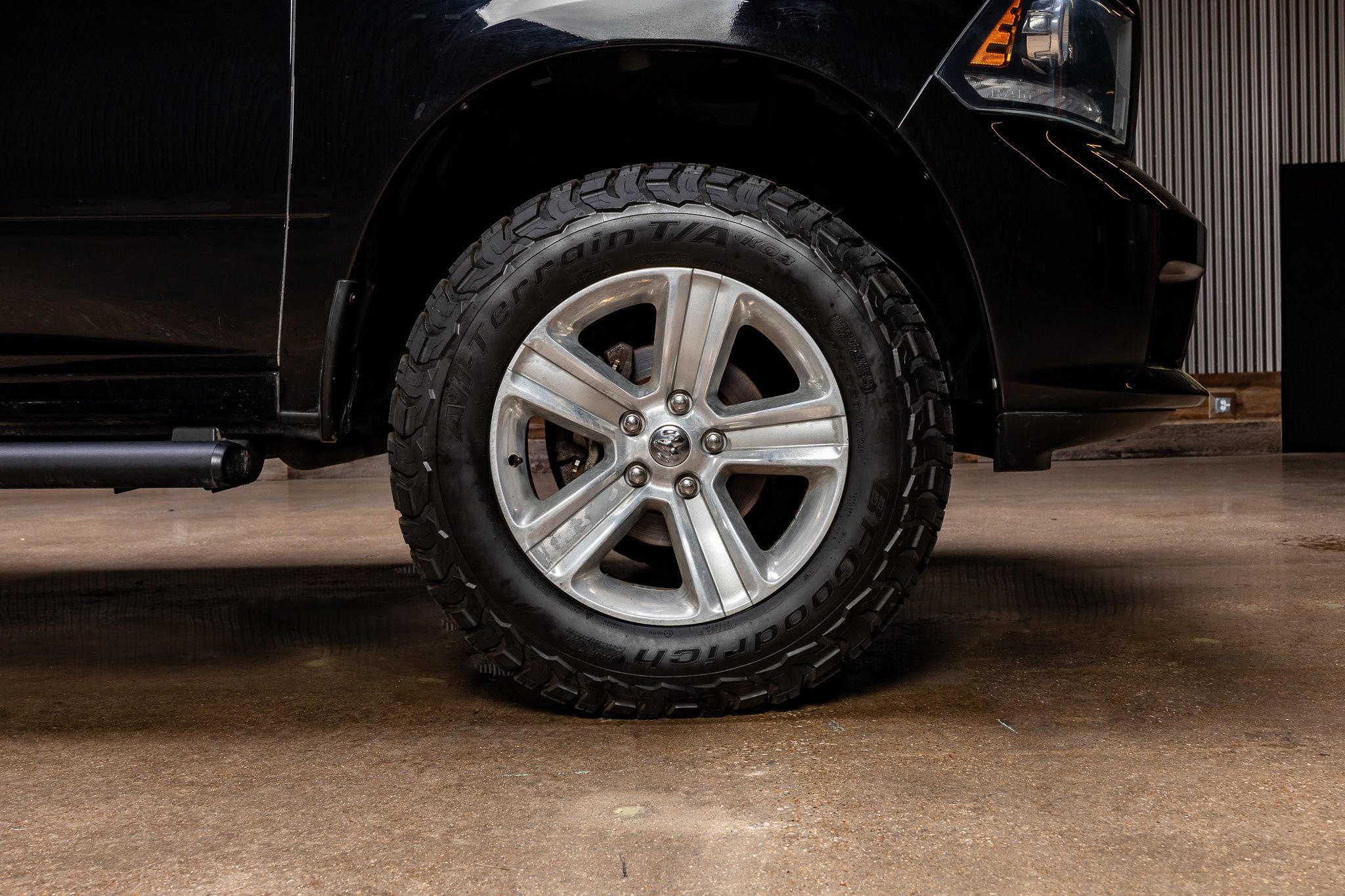 Used 2014 RAM 1500 Express image 11