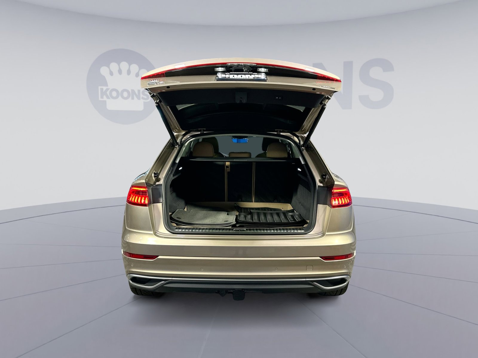 Used 2019 Audi Q8 Prestige image 35