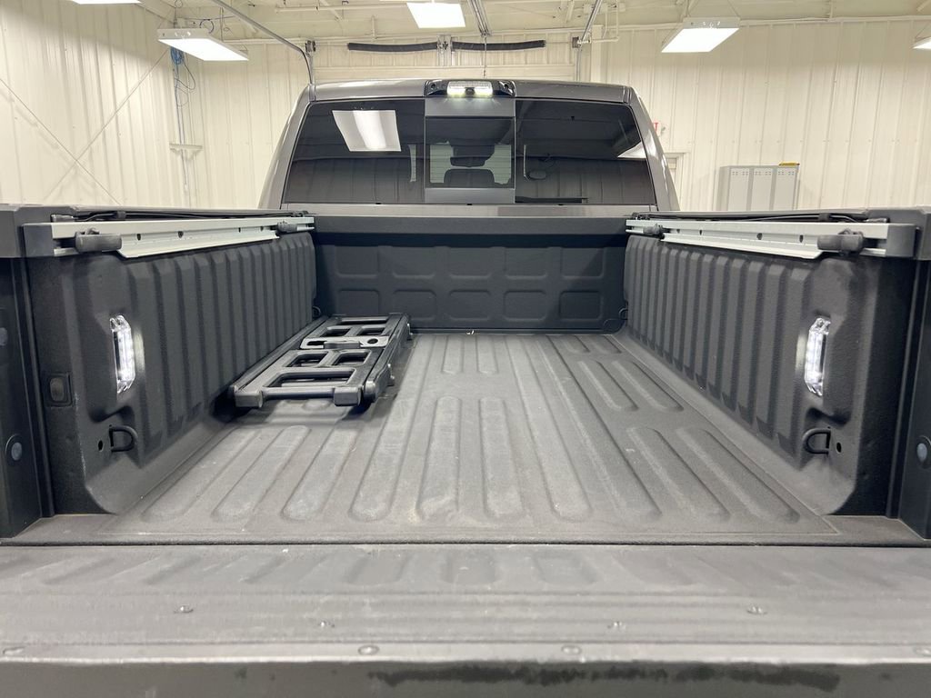 Used 2024 RAM 3500 Limited image 25