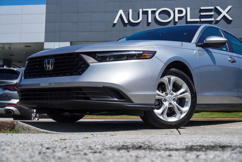 Used 2024 Honda Accord LX image 2