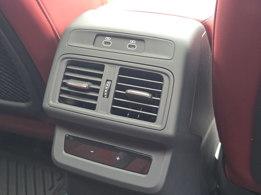 New 2026 Audi SQ5 Premium Plus AWD/4WD image 32