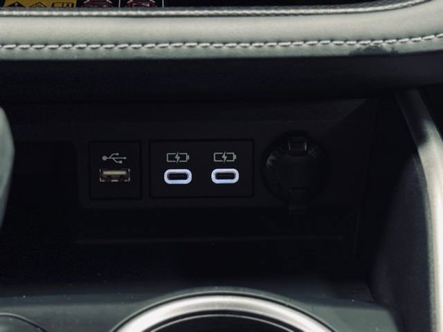 Used 2025 Toyota Highlander XLE image 34