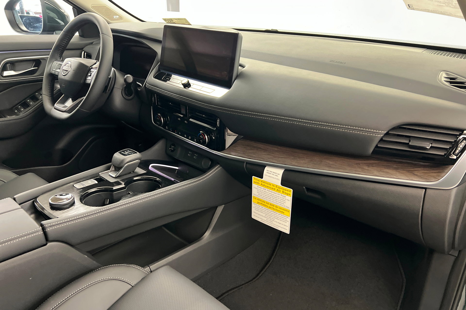 New 2026 Nissan Rogue Platinum w/ Platinum Premium Package image 24