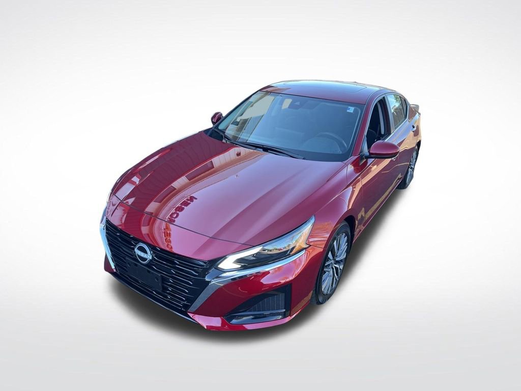 Certified 2024 Nissan Altima 2.5 SV w/ SV Premium Package FWD image 17
